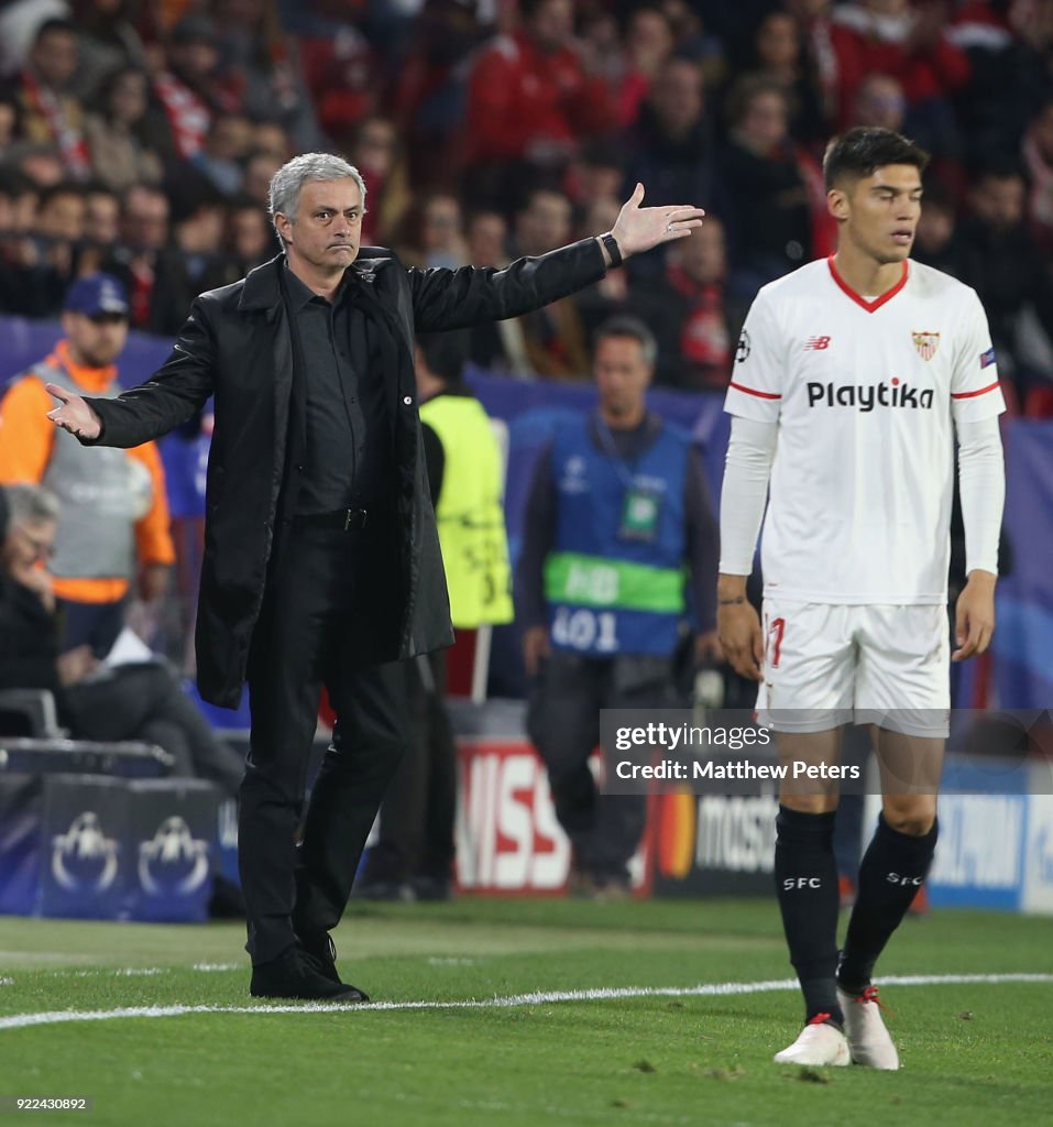 Sevilla FC v Manchester United - UEFA Champions League Round of 16: First Leg