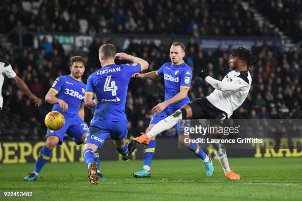 Kasey Palmer of Derby scores to make it 2-2 during the Sky Bet Championship match between Derby County and Leeds United at iPro Stadium on February...