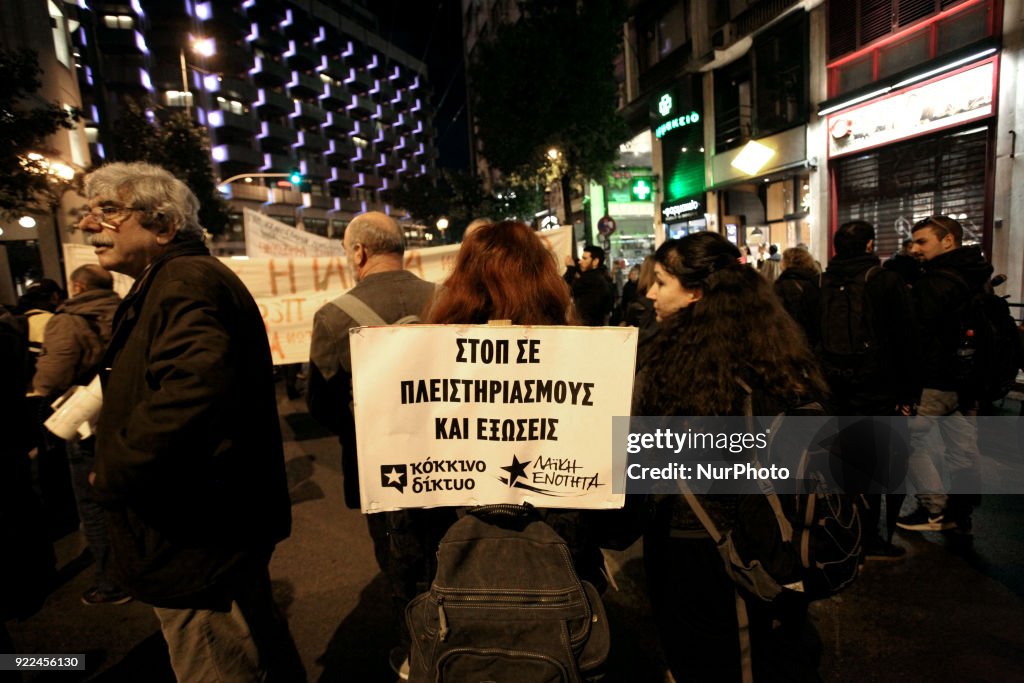 Demonstration against property foreclosure auctions