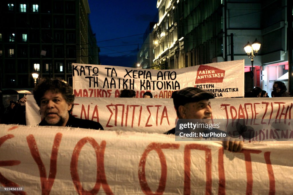 Demonstration against property foreclosure auctions