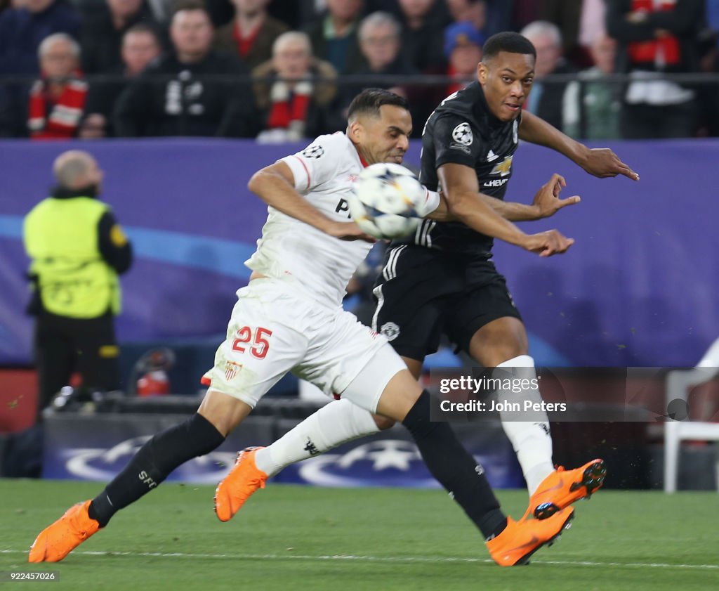 Sevilla FC v Manchester United - UEFA Champions League Round of 16: First Leg