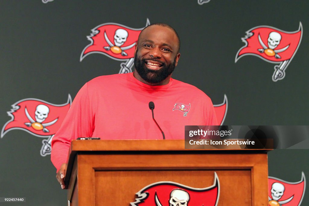 NFL: FEB 21 Buccaneers Brentson Buckner Press Conference