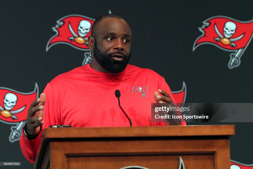 NFL: FEB 21 Buccaneers Brentson Buckner Press Conference