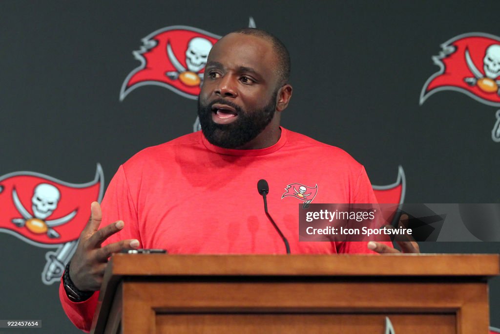 NFL: FEB 21 Buccaneers Brentson Buckner Press Conference