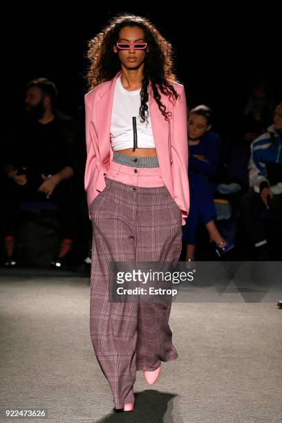 Model walks the runway at the Natasha Zinko show during London Fashion Week February 2018 at The Queen Elizabeth II Conference Centre on February 20,...