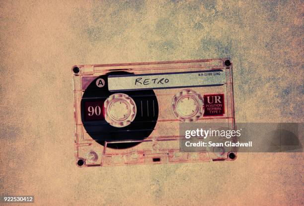 textured retro cassette tape - tarun tahiliani design launch party hosted by the directors of the british stockfoto's en -beelden