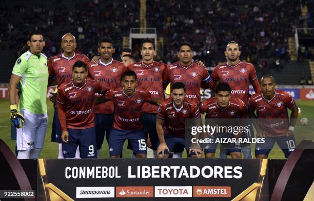 Bolivia's Wilstermann players pose before their Copa Libertadores football match against Brazil's Vasco Da Gama at the Patria Stadium in Sucre,...