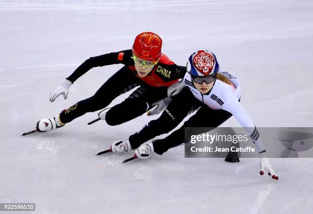 Kexin Fan of China and Minjeong Choi of South Korea during Short Track Speed Skating Ladies 3000m Relay Final on day eleven of the PyeongChang 2018...