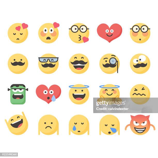 stockillustraties, clipart, cartoons en iconen met leuke emoticons instellen 8 - hugging heart emoji
