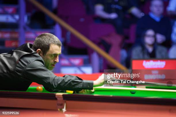 Ronnie O'Sullivan of England plays a shot during his second round match against Yan Bingtao of China on day three of 2018 Ladbrokes World Grand Prix...