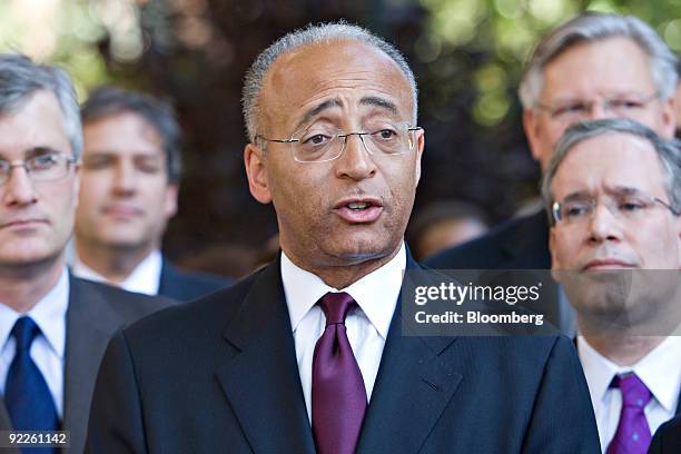 Bill Thompson, New York City comptroller and candidate for New York City Mayor. Speaks during a news conference in the Stuyvesant Town-Peter Cooper...