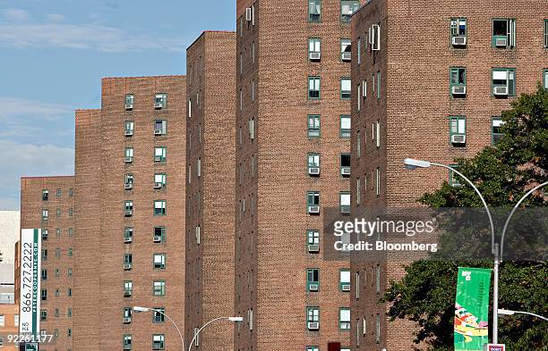 Buildings in the Stuyvesant Town-Peter Cooper Village complex stand in New York, U.S., on Thursday, Oct. 22, 2009. Tishman Speyer Properties LP and...
