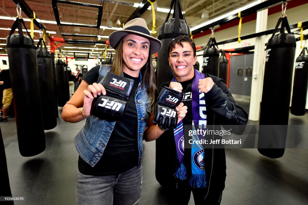 UFC Fight Night: Open Workouts