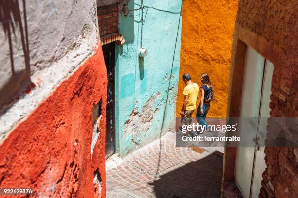couple visiting guanajuato mexico - off the beaten path stock pictures, royalty-free photos & images