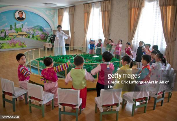 North Korean children having a lesson about Kim il sung's life in Kim Jong suk school, Pyongan Province, Pyongyang, North Korea on May 10, 2010 in...