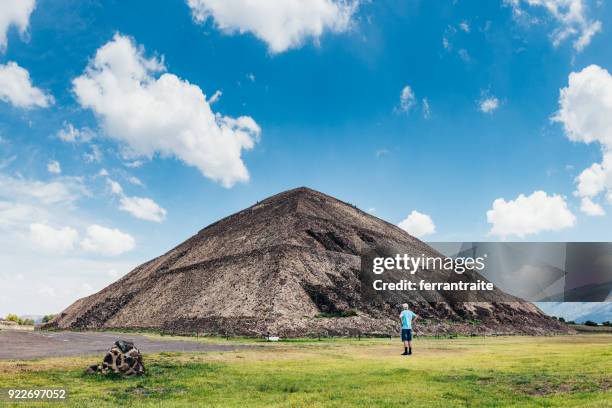 senior man visiting teotihuacan mexico - aztec pyramids stock pictures, royalty-free photos & images