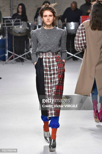 Model walks the runway at the Isa Arfen Ready to Wear Fall/Winter 2018-2019 fashion show during London Fashion Week February 2018 on February 20,...