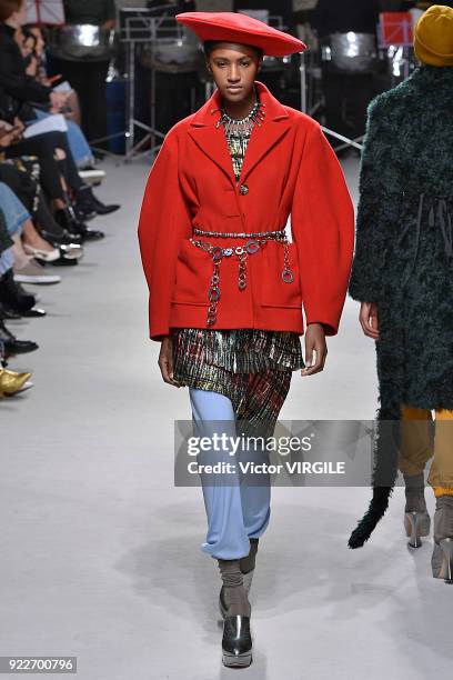 Model walks the runway at the Isa Arfen Ready to Wear Fall/Winter 2018-2019 fashion show during London Fashion Week February 2018 on February 20,...