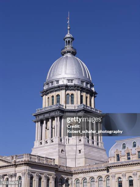 illinois state capitol building - illinois state capitol stock pictures, royalty-free photos & images