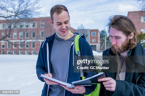 Student Read Notes Students Reading Their Notes As They Go To Class During The Winter High ...