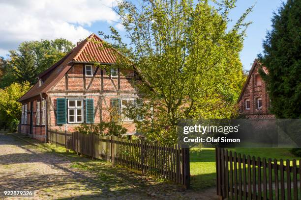 alten sakralarchitektur in lüneburg, "kloster lüne". deutschland. - lüneburger heide stock-fotos und bilder