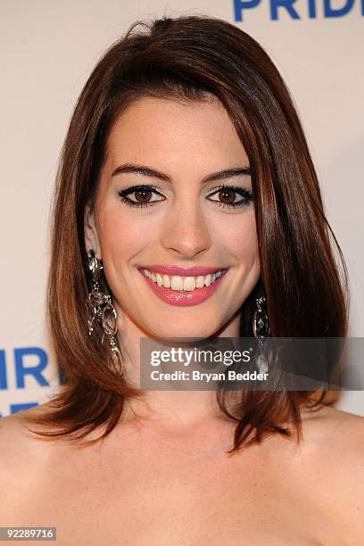 Actress Anne Hathaway attends the 18th Annual Empire State Pride Agenda Fall Dinner at the Sheraton New York Hotel & Towers on October 22, 2009 in...