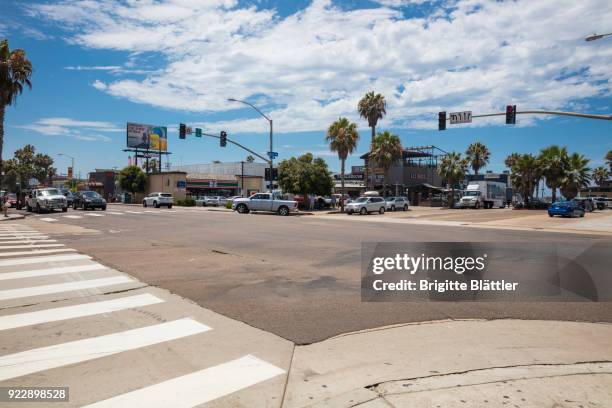 crossing mission blvd / grand ave in san diego - brigitte blättler stock pictures, royalty-free photos & images