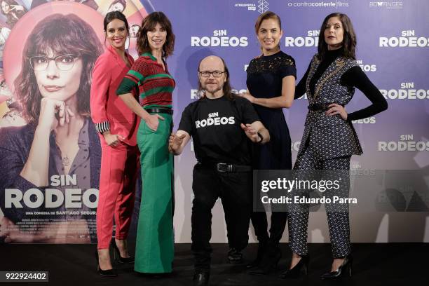 Actress Cristina Pedroche, actress Toni Acosta, actor and director Santiago Segura, actress Maribel Verdu, and actress Barbara Santa-Cruz attend the...