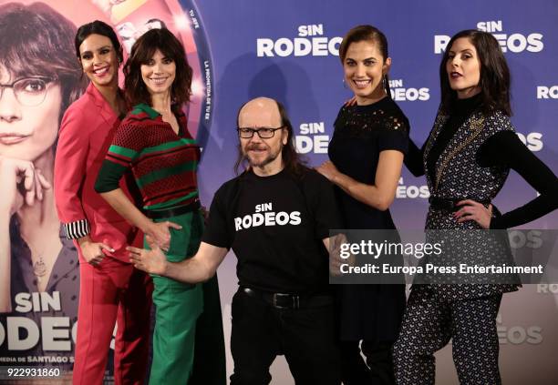 Cristina Pedroche, Maribel Verdu, Santiago Segura, Toni Acosta and Barbara Santa-Cruz attend 'Sin rodeos' photocall at Verdi cinema on February 22,...