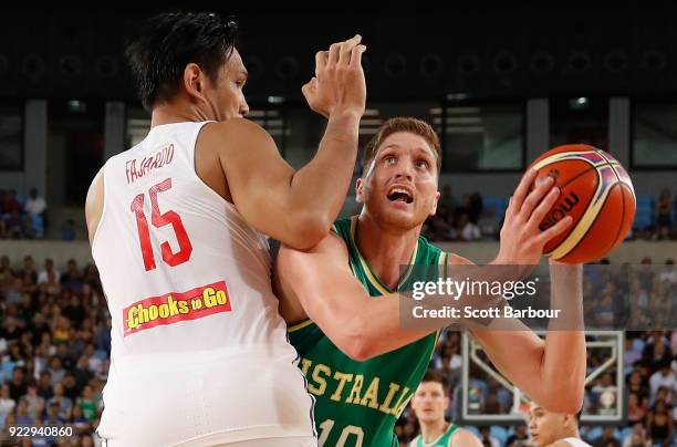 Matt Hodgson of the Boomers drives to the basket during the FIBA World Cup Qualifier match between the Australian Boomers and the Philippines at...