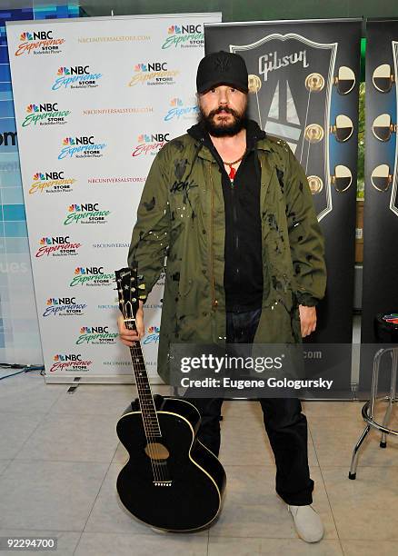 Ian Astbury performs at the NBC Experience Store on October 22, 2009 in New York City.