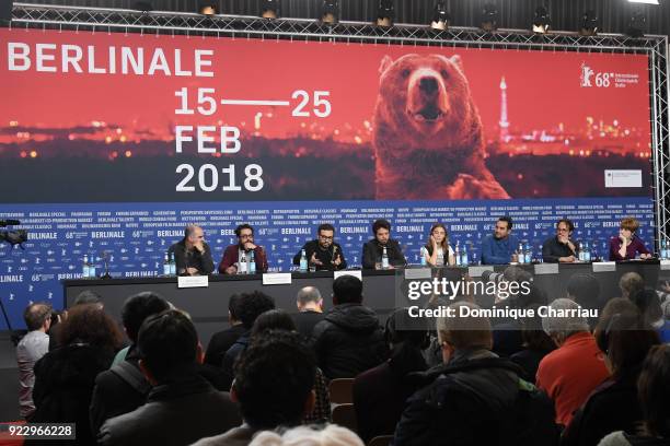 Ramiro Ruiz, Alberto Mueffelmann, Gael Garcia Bernal, Alonso Ruizpalacios, Leonardo Ortizgris, Ilse Salas, Manuel Alcala, Gerardo Gatica and host...