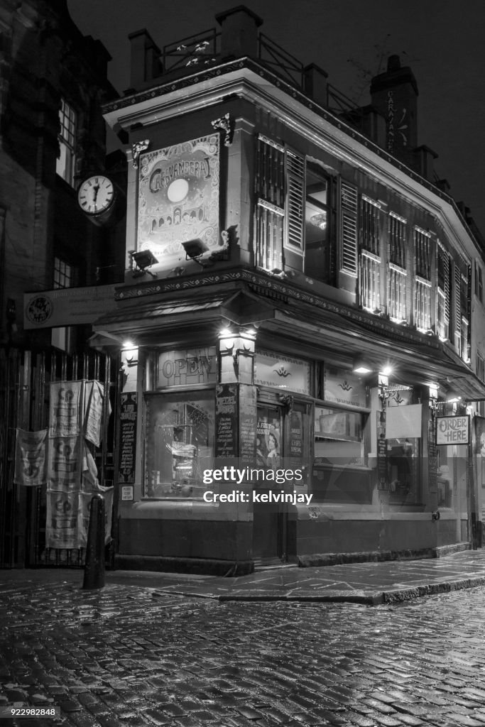 A B&W photo of a takeaway restaurant in the centre of Leeds, West Yorkshire