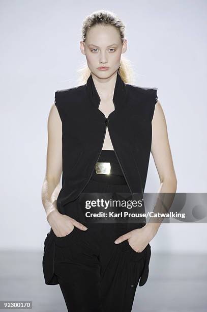 Model walks the runway during the Veronique Leroy ready to wear show as part of the Paris Womenswear Fashion Week Spring/Summer 2010 at Espace...