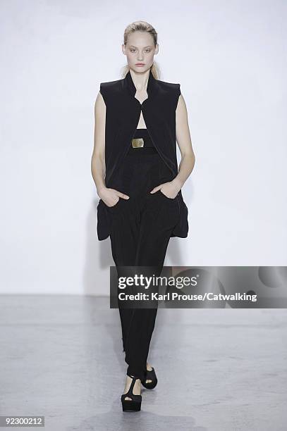 Model walks the runway during the Veronique Leroy ready to wear show as part of the Paris Womenswear Fashion Week Spring/Summer 2010 at Espace...