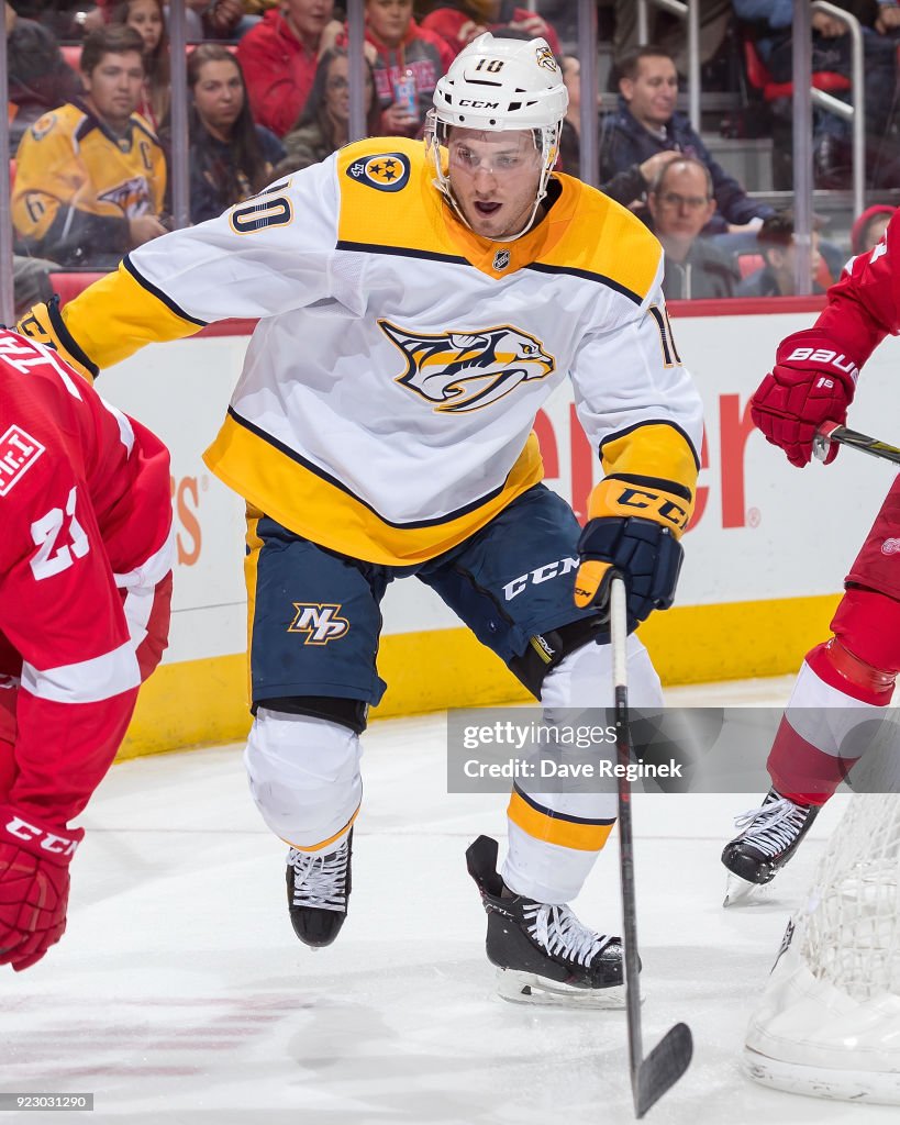 Nashville Predators v Detroit Red Wings"t