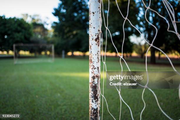 a garden in the farm house - pfosten stock-fotos und bilder