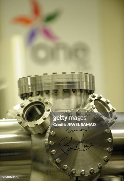 571 Edging Machine Stock Photos, High-Res Pictures, and Images - Getty ...