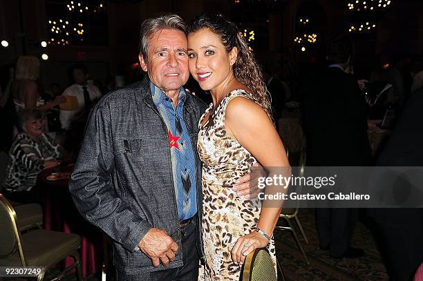 Singer Davy Jones and wife actress Jessica Pacheco attends 17th Annual Hollywood Welcomes The Stars event to benefit the the Marti Huizenga Boys &...