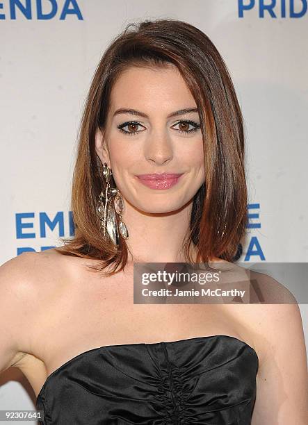 Anne Hathaway attends the 18th Annual Empire State Pride Agenda Fall Dinner at the Sheraton New York Hotel & Towers on October 22, 2009 in New York...
