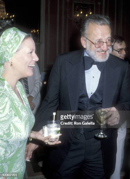 Actor George C. Scott and wife actress Trish Van Devere attend the 1979 All-American Golf Collegiate Awards Dinner on August 14, 1979 at The...
