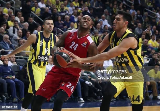 Amath MÕBaye, #24 of AX Armani Exchange Olimpia Milan in action with Ahmet Duverioglu, #44 of Fenerbahce Dogus during the 2017/2018 Turkish Airlines...