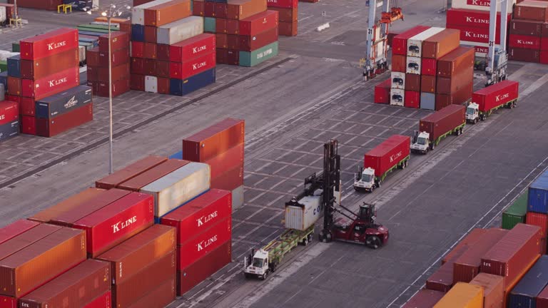 Green Shipping Container Offloading Shipping Boxes Back Of Truck Videos and HD Footage - Getty Images