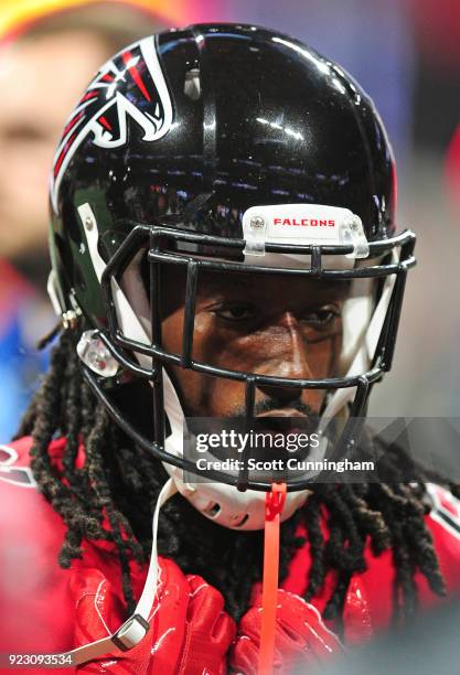 Desmond Trufant of the Atlanta Falcons warms up before the game against the New Orleans Saints at Mercedes-Benz Stadium on December 7, 2017 in...