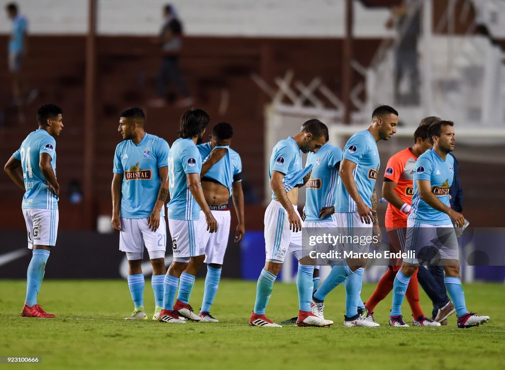 Lanus v Sporting Cristal - Copa CONMEBOL Sudamericana 2018