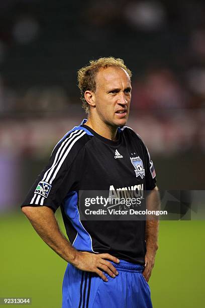 Simon Elliott of the San Jose Earthquakes looks on prior to the MLS match against Chivas USA at The Home Depot Center on October 17, 2009 in Carson,...