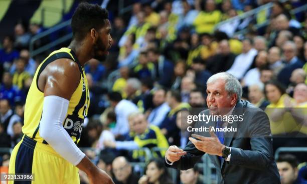 Head coach of Fenerbahce Dogus Zeljko Obradovic gives tactics to his player Jason Thompson during the Turkish Airlines Euroleague basketball match...