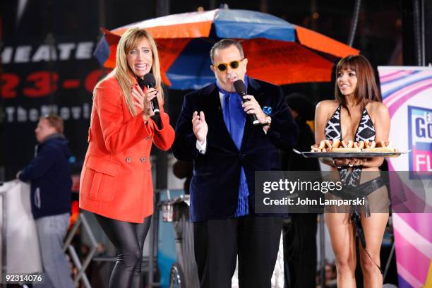 Lili Estefan, Raul de Molina and Vida Guerra attend the launch of the ''Lo Mejor On Demand'' channel in Times Square on October 23, 2009 in New York...