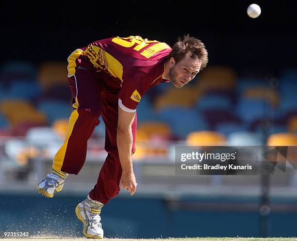 Nathan Rimmington of the Bulls bowls during the Ford Ranger Cup match between the Queensland Bulls and the Western Australian Warriors at The Gabba...