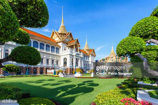 royal grand palace in bangkok - royal palace stock pictures, royalty-free photos & images